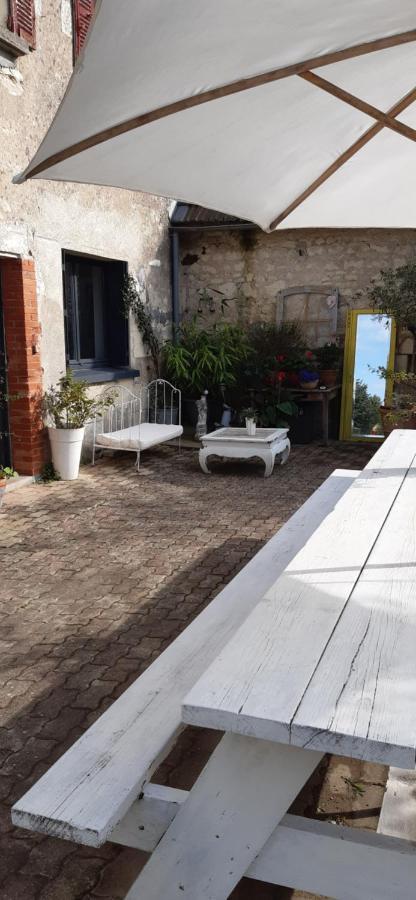 Bed and Breakfast Les Petites Mirabelles Noyers-sur-Cher Exterior foto