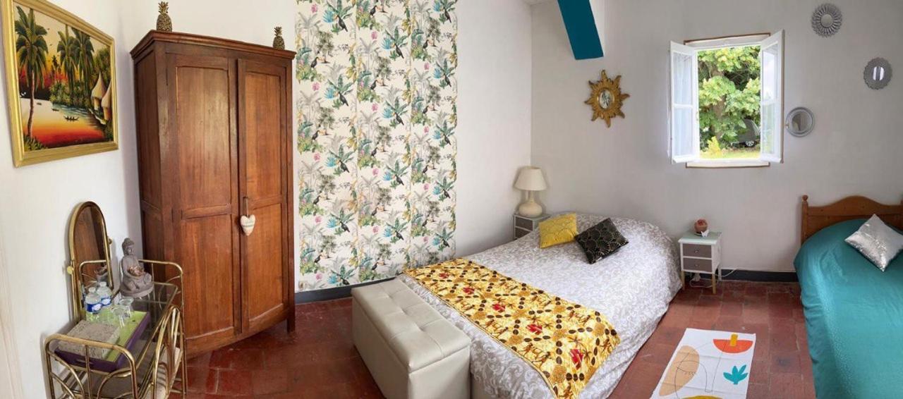 Bed and Breakfast Les Petites Mirabelles Noyers-sur-Cher Exterior foto